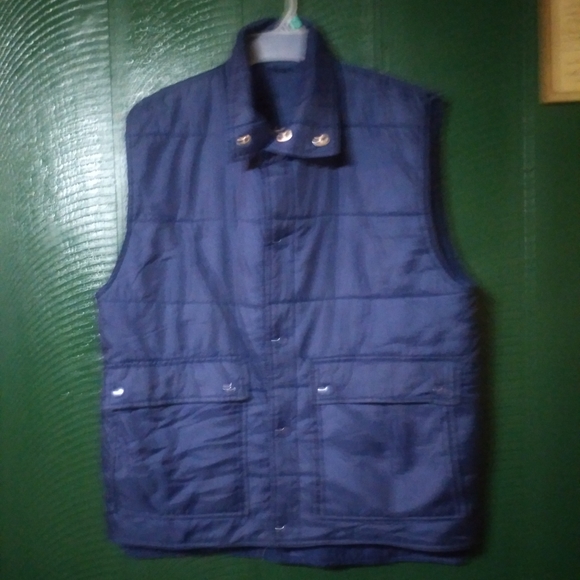 Backwoods Navy Blue Puffy Vest - Picture 1 of 7